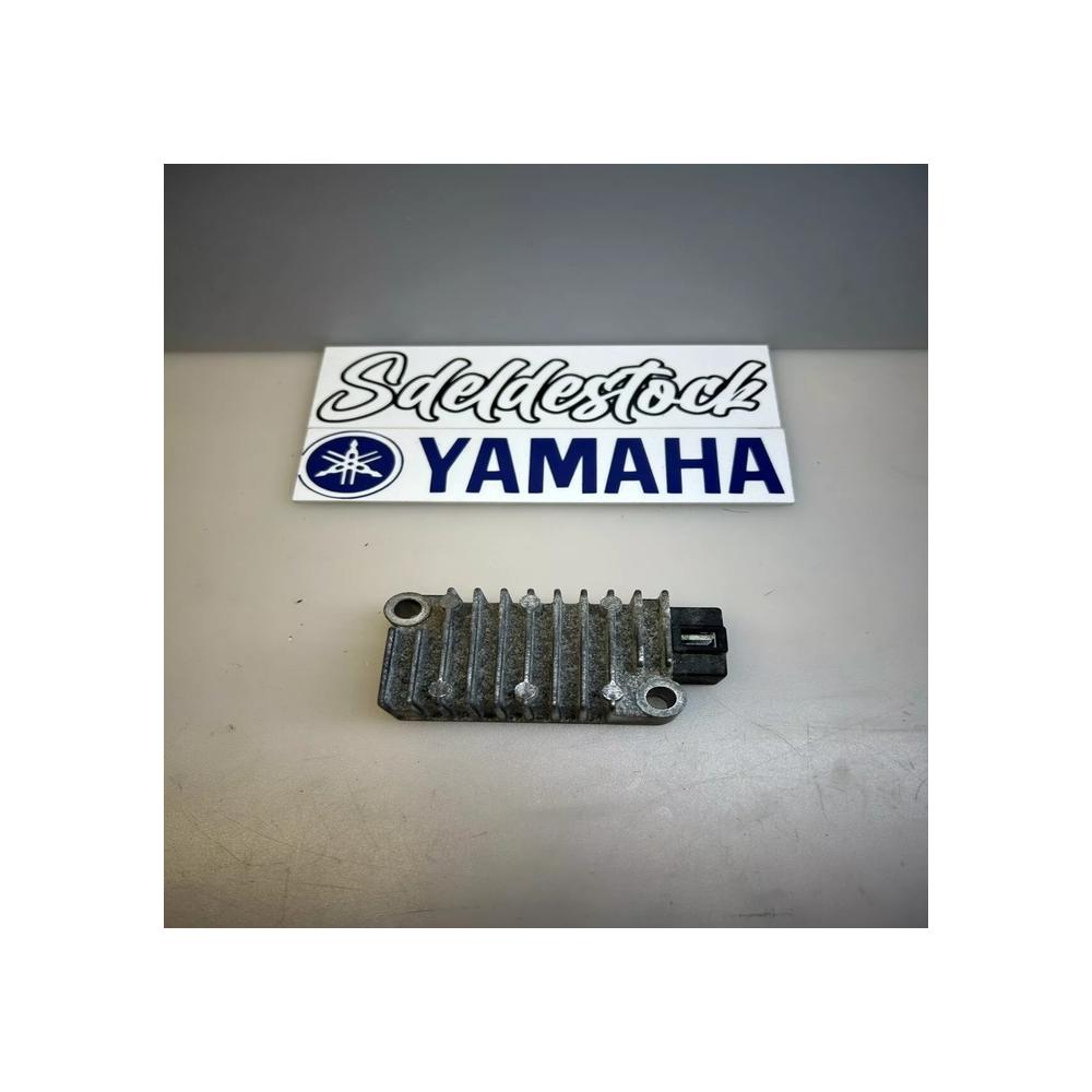 régulateur yamaha 3TJ-81960-00 3TJ-81960-01 3TJ-81960-02 tw tdm tdr xj tt