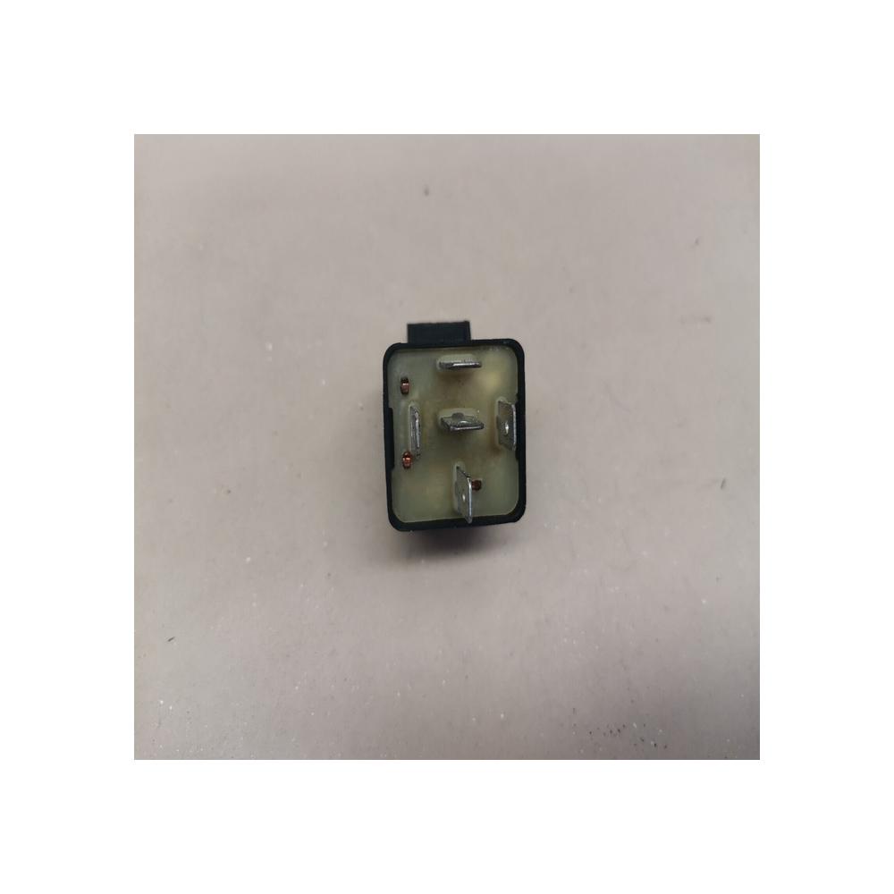 RELAIS 12V 40A   RENAULT 19 R19 R21 REF 7700590792