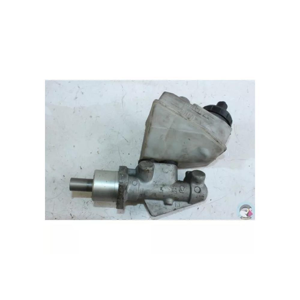 RENAULT CLIO 2 PHASE 2 1.5 DCI 7700417649 n°30 Maître-cylindre de frein d'occas