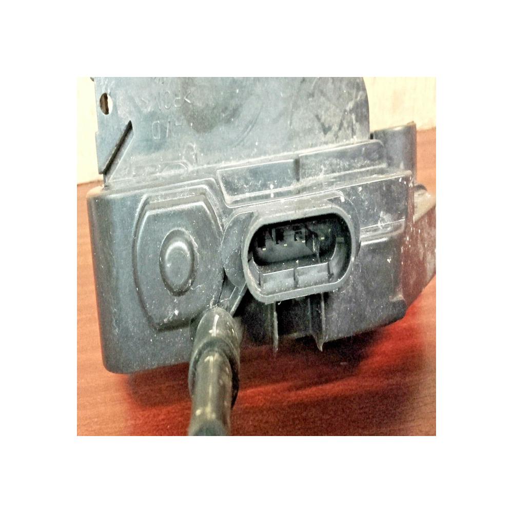 RENAULT MEGANE 2 GACHE SERRURE DE PORTE AVANT DROIT FICHE 4 PINS