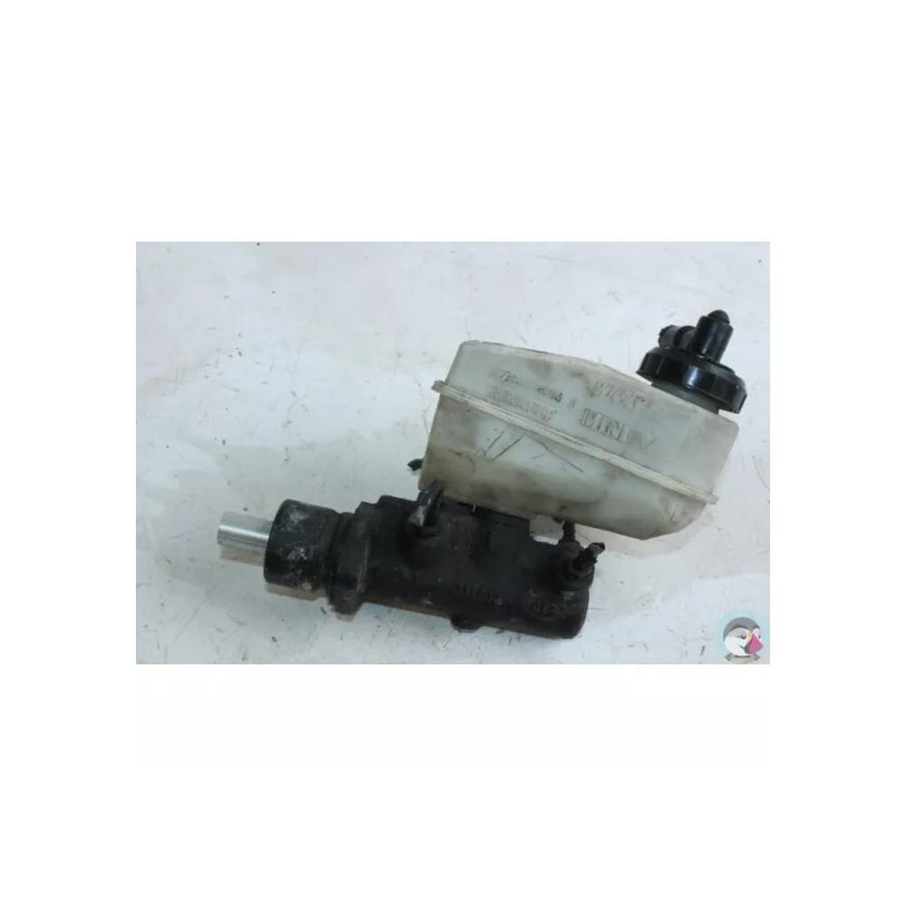RENAULT SCENIC 1 TD 7700828034 n°32 Maître-cylindre de frein d'occasion