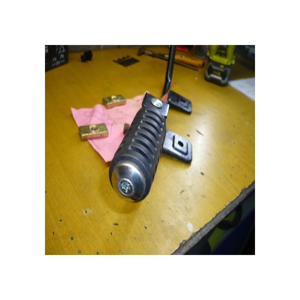 REPOSE PIED AR piaggio gilera  sfera zip Typhoon 50cc Buzzetti 8260