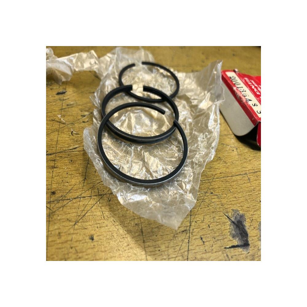 rocky motorcycle Honda size 3 cote O/S Piston Ring Set C200 CA200 CT200 2001364