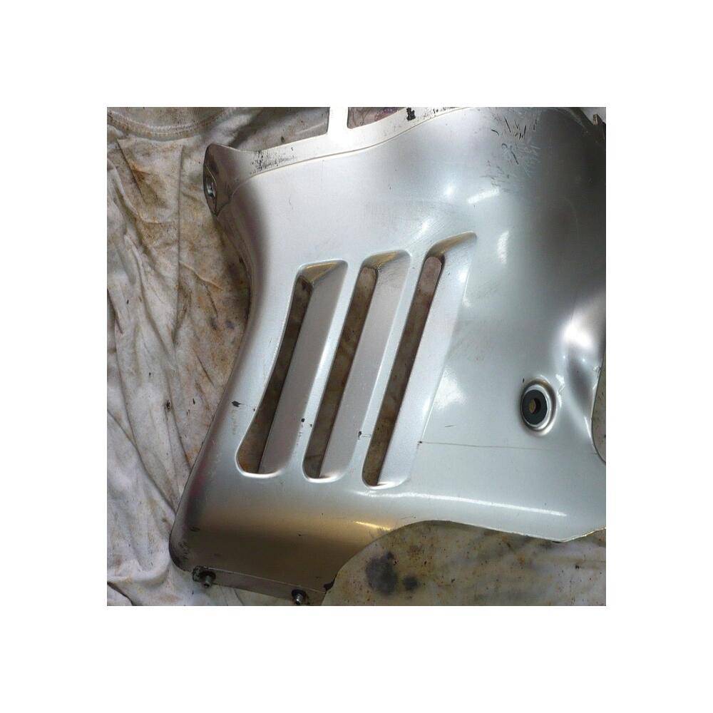 SABOT MOTEUR SUZUKI 750 GSXF coté gauche gsx 750 f