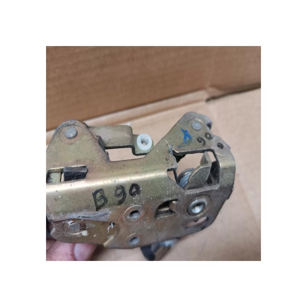 SERRURE MECANISME DE PORTE DROIT RENAULT MASTER B90