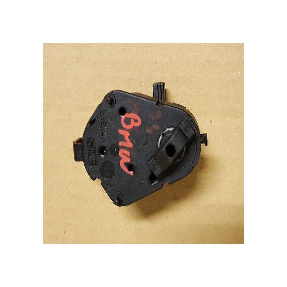 servomoteur Chauffage  BMW e39 serie 5 ref  69026979 0765018512 01