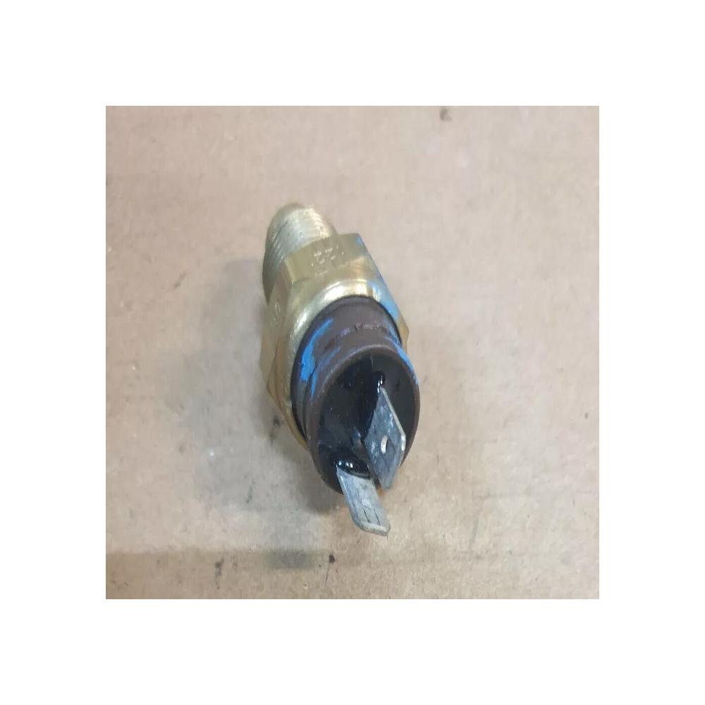 Sonde  température  liquide de refroidissement FIAT 122 degrés ref 269031