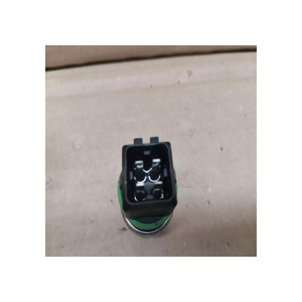 SONDE TEMPERATUTRE REFROIDISSEMENT VW GOLF 3 POLO 6N PASSAT B3 B4 IBIZA 1.9 D TD