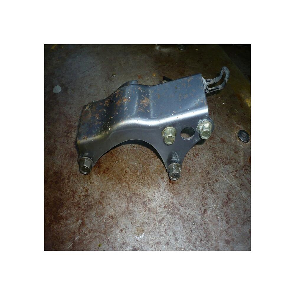 support moteur avant suzuki dr 125 1994 a 2002