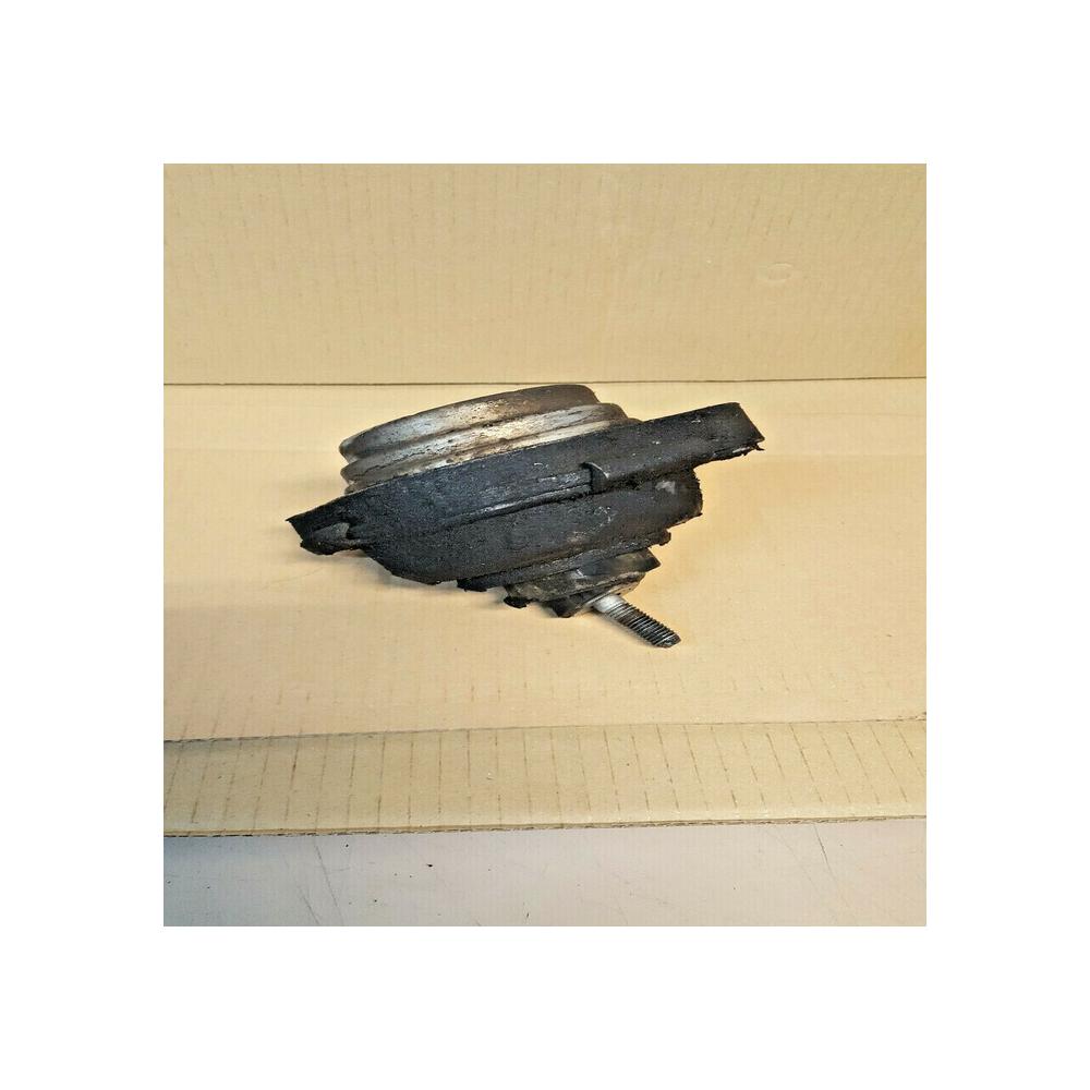 SUPPORT MOTEUR DROIT  BMW E83 X3