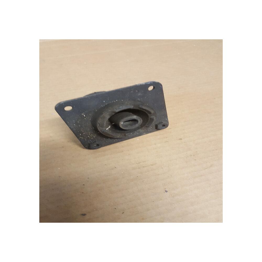 SUPPORT MOTEUR FIAT  MODELE A IDENTIFIER