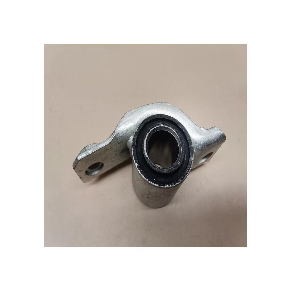 SUPPORT SILENT BLOC TRIANGLE  SUSPENSION AVANT DROIT ALFA GT 156 157 REF 47908
