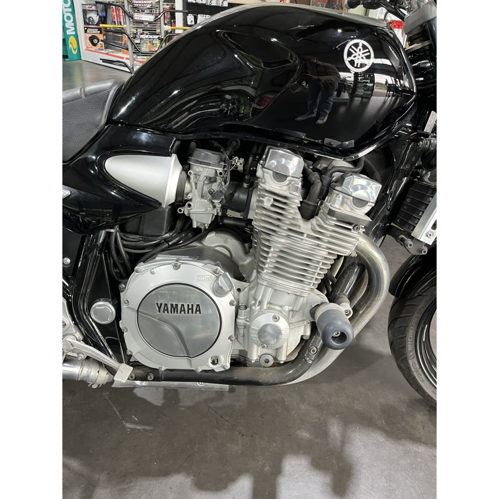 yamaha 1300 xjr