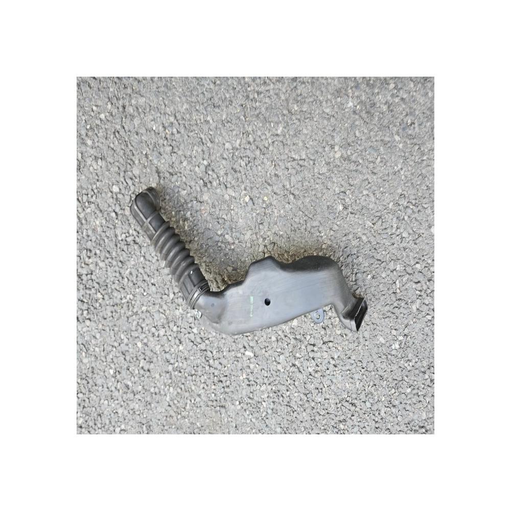 TUYAU + CAOUTCHOUC ADMISSION PIAGGIO VESPA 125 ET4 MODERN LEADER 1998 - 2005