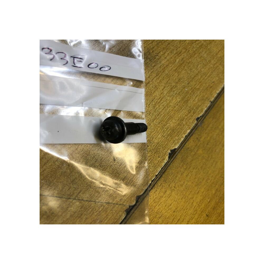 vis couvercle carbu suzuki 13247-33e00 sv sv-s 650 gse gsf 500 dr-z 1200 bandit