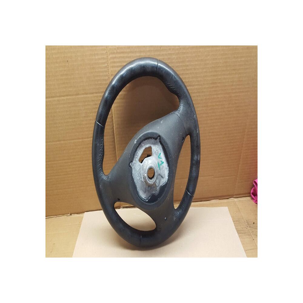 Volant BMW SERIE 1 E87 PHASE 2  ref 6769894