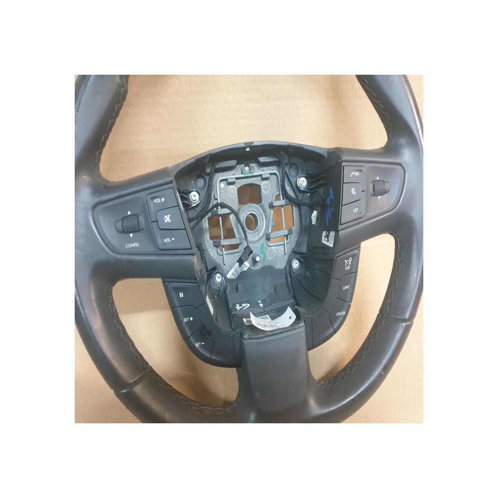 Volant cuir avec commande radio regulateur  Peugeot 508 ref 96780478ZE