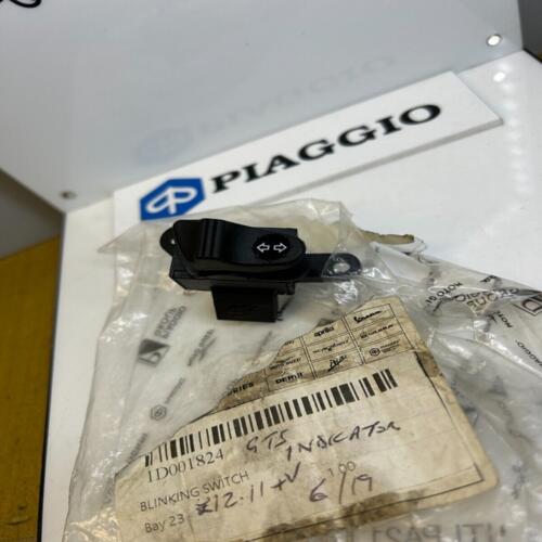 1 bouton clignotant vespa 1d001824 gts 125 150 4t e4 300 ie