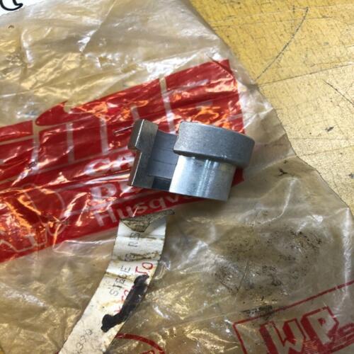 1 butée ressort fourche Husqvarna 800070390