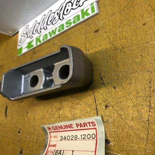 1 cale pied arrière gauche kawasaki 34028-1200 zg gtr 1000 1986 2003