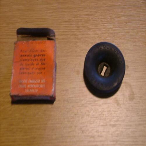 1 CAPUCHON POUR CYLINDRE DE ROUE 2168 (CITROEN T45) LOCKHEED 2165 NEUF