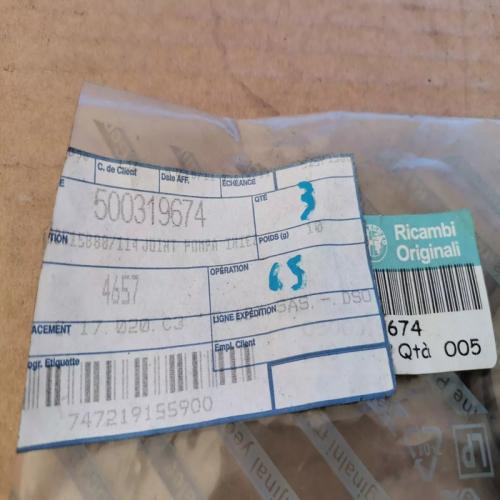 1 joint pompe a injection FIAT DUCATO ref 500319674