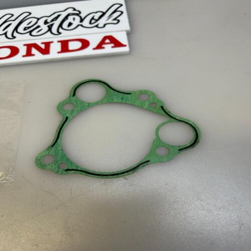 1 joint pompe eau honda 19229-KS6-880 19229-KS6-306 19229-KZ4-620 cr 125 r 87 04