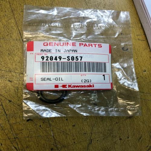 1 joint spi 15X21X3 suzuki 09284-15006 kawasaki 92049-s057 klx dr-z rm-z rm rmx