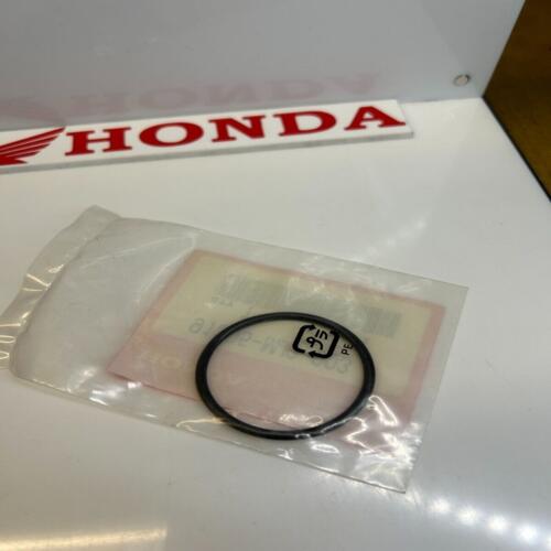 1 joint torique pipe admission 36.5X2.7 honda 91305-mj0-003 cb cbx vf 750 cb 650