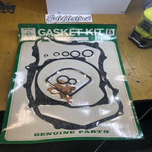 1 pochette joint bas moteur  NR GENIUNE PARTS gasket kit B cb 250 n nd c t t1 t2