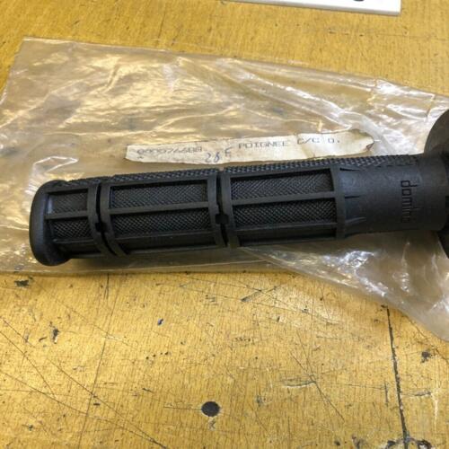1 poignée droite accélérateur HUSQVARNA 800076688 domino 24mm 2193