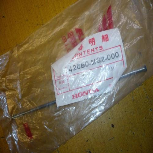 1 rayon seul jante b9x153,5 honda 426b0-mg2-000 xl 600 l r 1983 1987