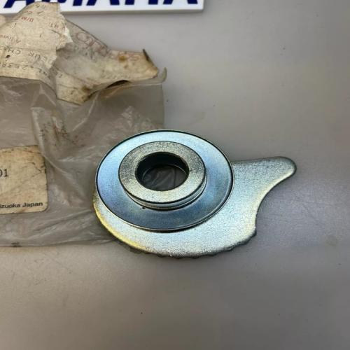 1 tendeur chaine gauche yamaha 34l-25388-01 34l-25388-00 xt 660 z