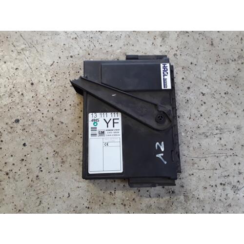 Calculateur opel 13111111 5WK48664d 330518684 Siemens 20539
