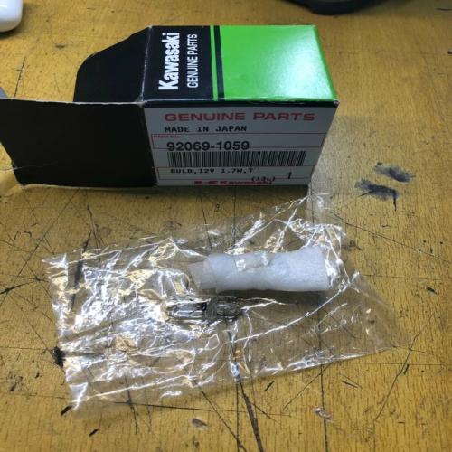 ampoule 12v 1,7w kawasaki 92069-1059 ar bn 125 kh kdx klr kaf ex en an 