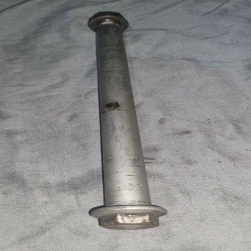 axe de roue arriere HONDA DEAUVILLE 650 rc47 1998 2004
