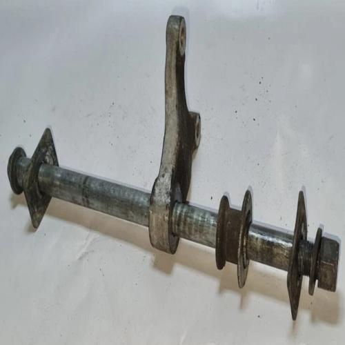 AXE ROUE ARRIERE + ENTRETOISE SUZUKI SV650 SV 650 SVS SVN 98/02
