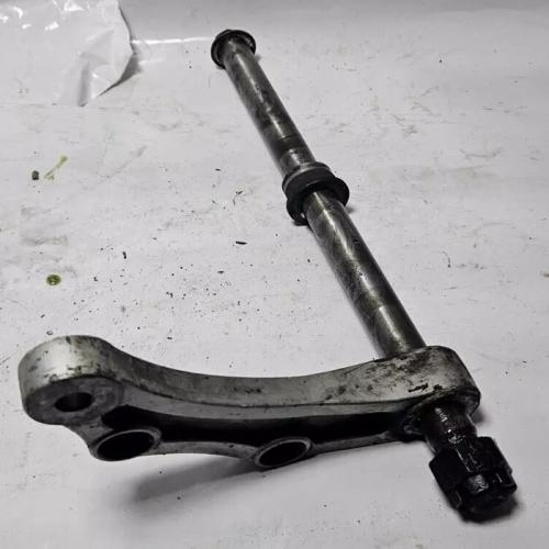 AXE ROUE ARRIERE KAWASAKI GTR 1000 ZG1000 1986-1993