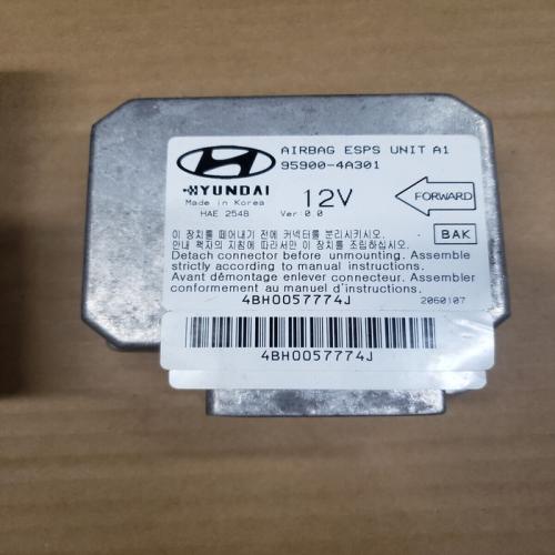 BOITIER CALCULATEUR AIR BAG HYUNDAI H1 H-1 STAREX 00-07 MODULE REF 959104A300