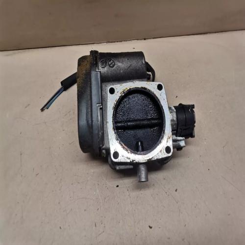 boitier papillon moteur M112 3.2 V6 mercedes W210 REF 1121410025 0205003046