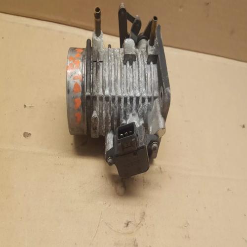 Boitier papillon OPEL FRONTERA A ESSENCE 2.4 OMEGA A MOTEUR C24NE