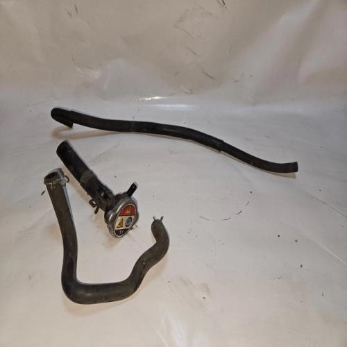 BOUCHON RADIATEUR + DURITES HONDA FORZA NSS 300 ABS 2013 (13-17)