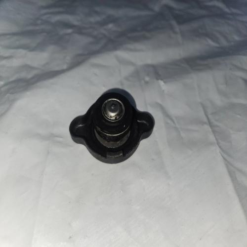BOUCHON RADIATEUR YAMAHA MAJESTY 400 YP400 5RU 2004 (04-08)