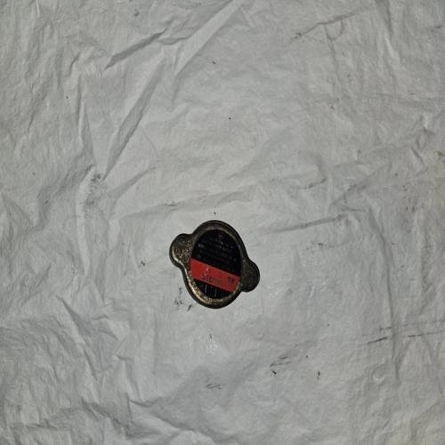 BOUCHON REFROIDISSEMENT HONDA FJS SILVERWING 400 2008