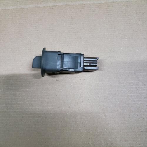 bouton arret  AIR BAG RENAULT ESPACE 4 GRAND SCENIC 2 MEGANE 2 TWINGO 2 LAGUNA