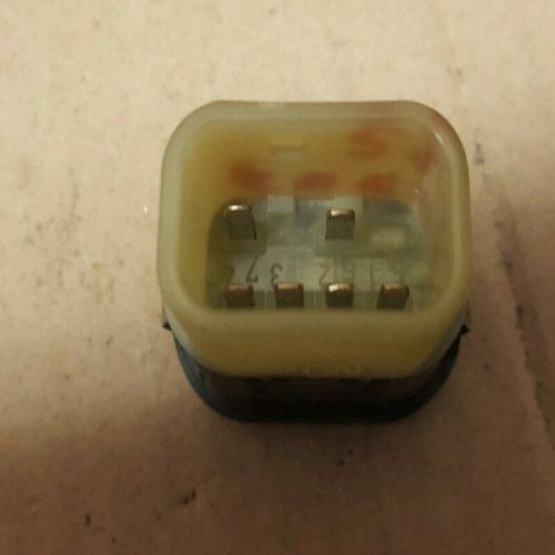 bouton vitre ford focus 98 a 04  98AG-14529-CA 98ag14529