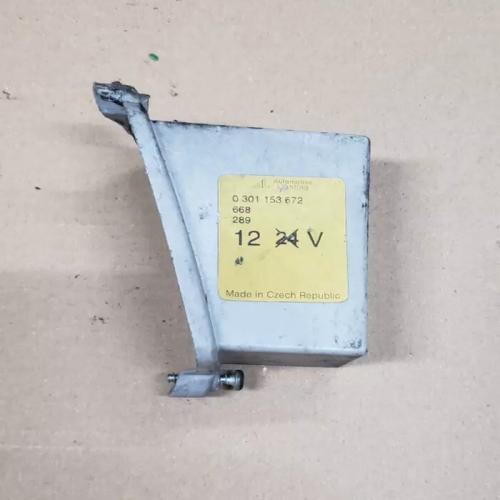 CACHE BALLAST MERCEDES W220 REF 1300591317