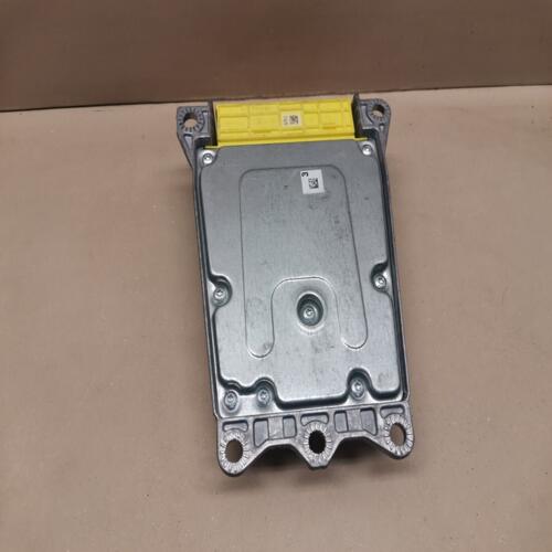 Calculateur AIRBAG MERCEDES CLASSE M ML W164 0285001992 A1648207426