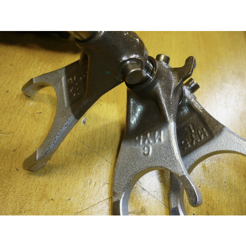 barillet axe et fourchette boite vitesse honda cb 500 94 02 cbf 500 04 07