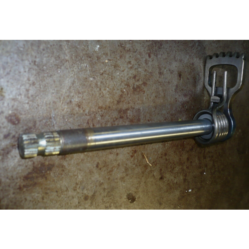 axe selecteur de vitesse DR 125 dr 200 gn 125 dr-z 125 dr z